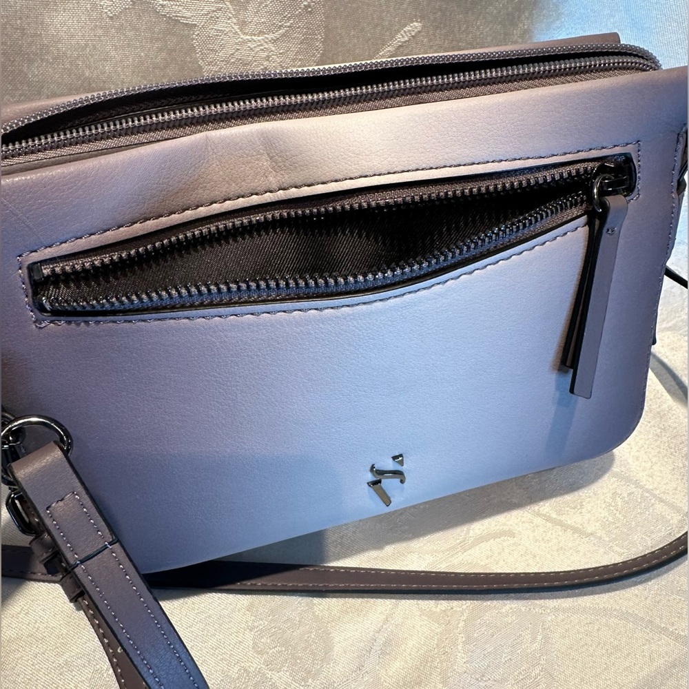 SIMPLY VERA WANG CROSSBODY BAG - Picture 8 of 11